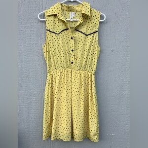 Gently worn, semi-sheer SUMMER dress. Buttons, seams & waist elastic in tact.